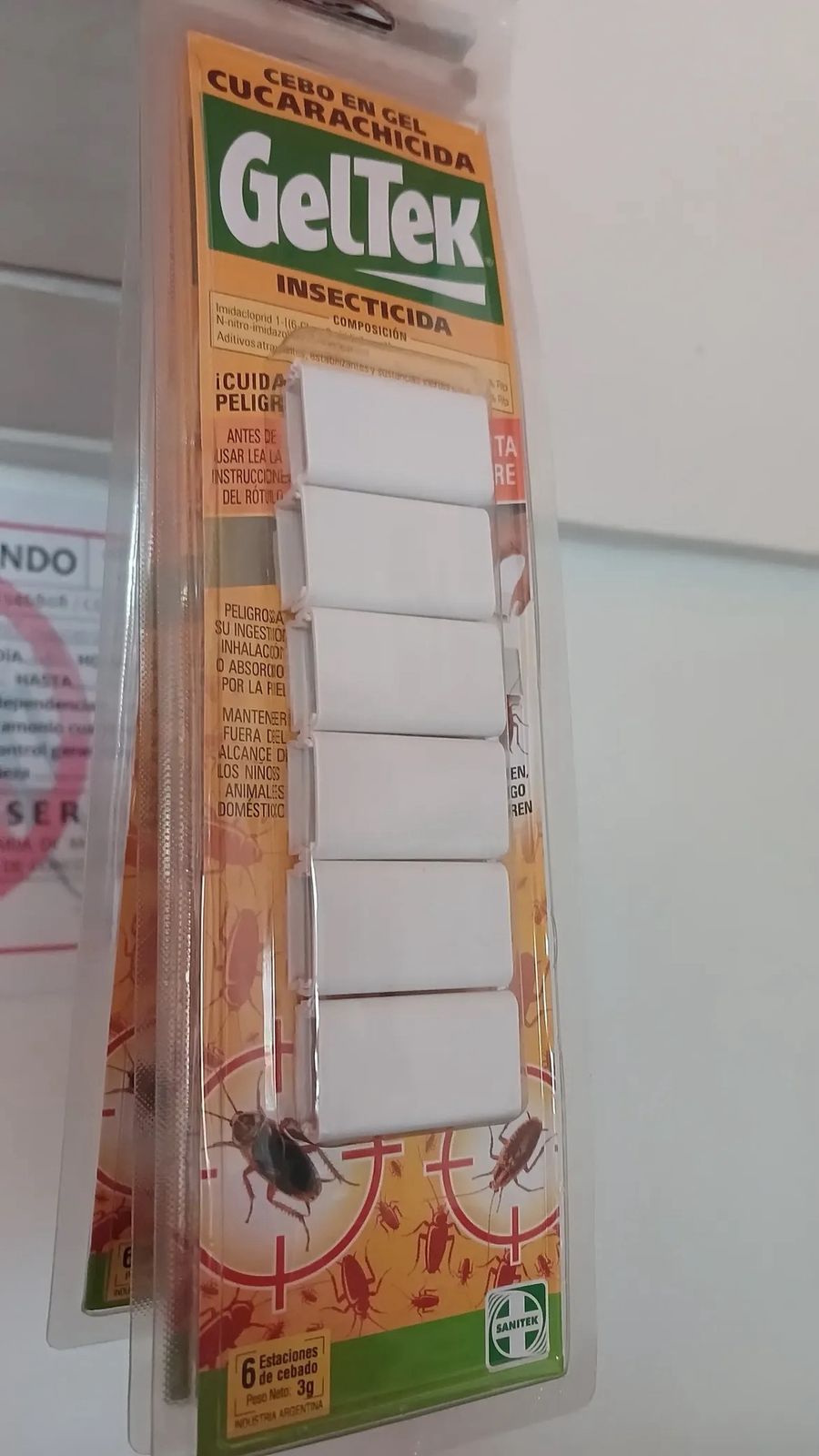 Cebo en Gel para Cucarachas